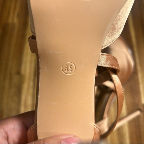 Lulus Freyana Rose Gold Satin Pointed-Toe Pumps Size 6.5 - Picture 10 of 16